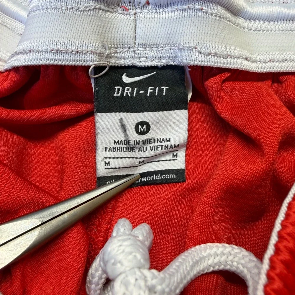 Nike Mens Dri-FIT Basketball Shorts Red White Mesh Athletic 392924-658 Size M